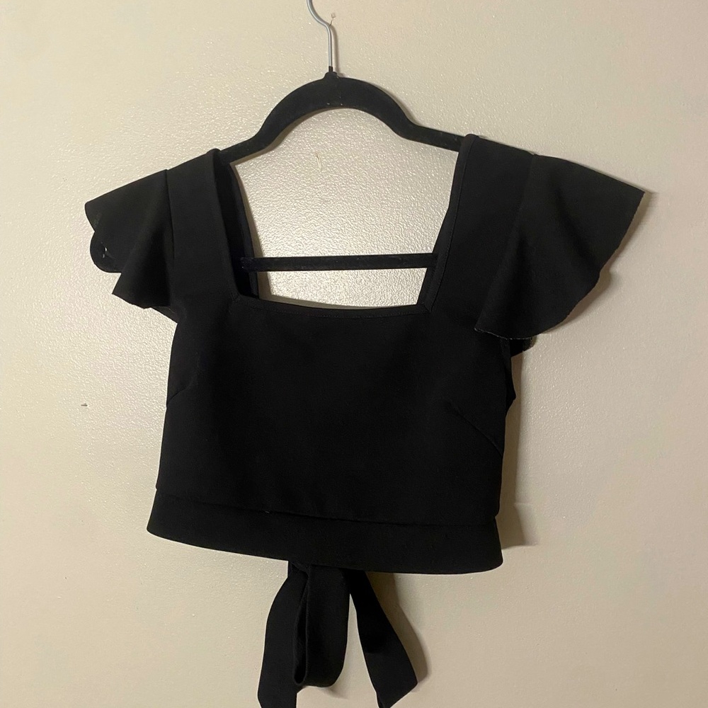Black fancy tank top, size small.